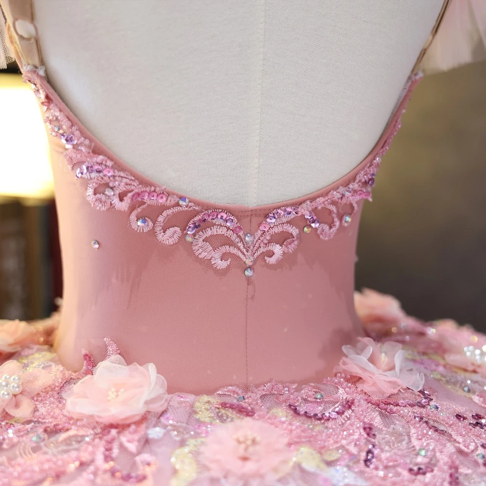 Tutu da piatto da balletto floreale rosa fatto a mano