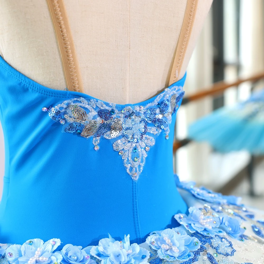 Abito tutu di balletto con paillettes floreali blu, costume da ballerina professionale