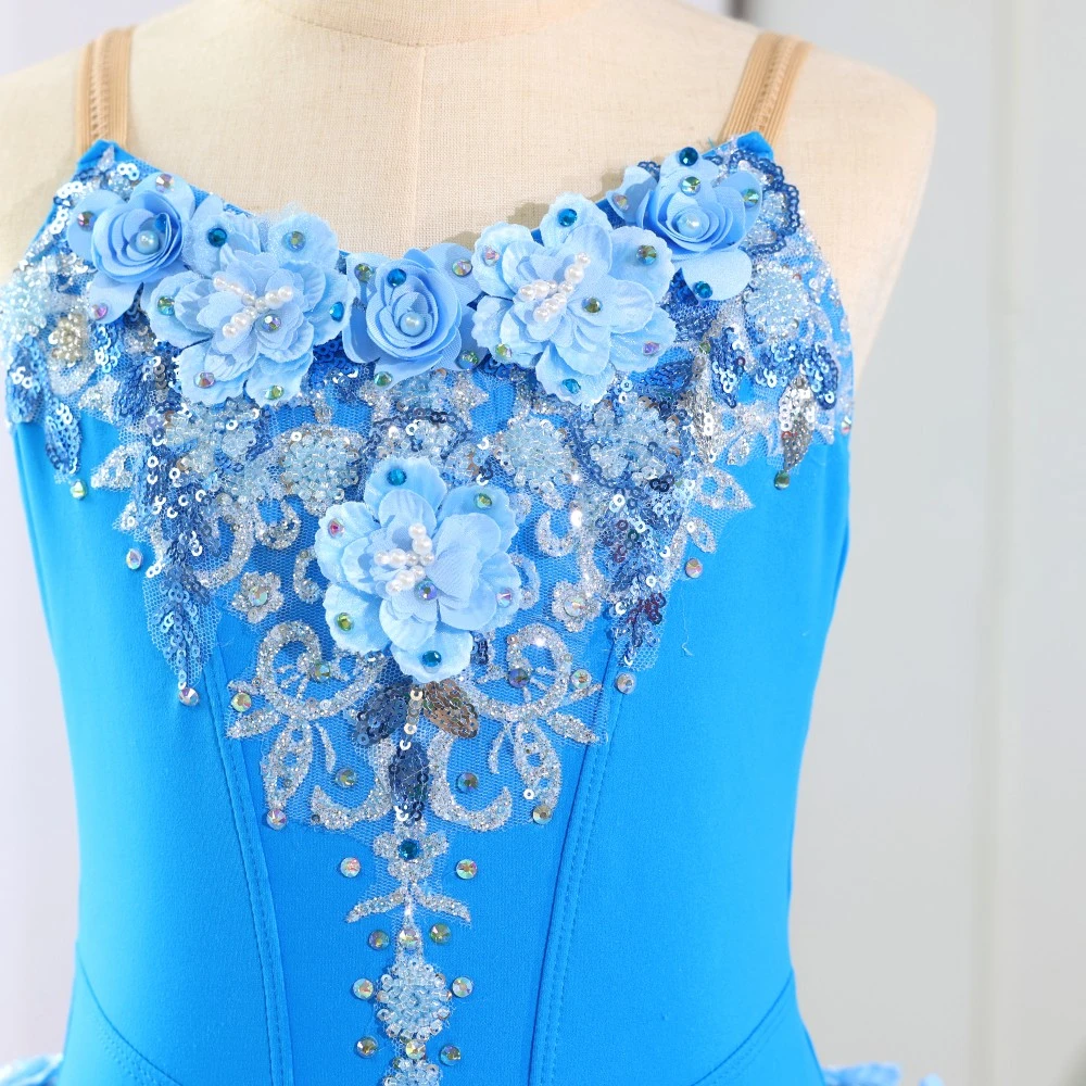 Abito tutu di balletto con paillettes floreali blu, costume da ballerina professionale