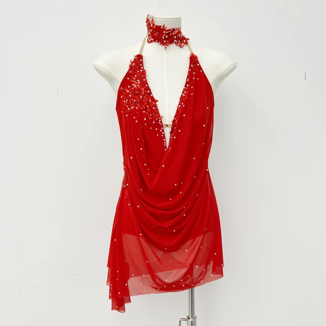 Abito da ballo lirico con scollo all'americana rosso | G0105
