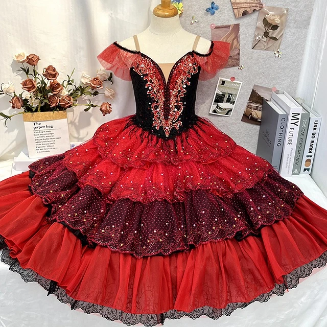 Abito tut&ugrave; da balletto rosso con personaggio Don Chisciotte | R0750