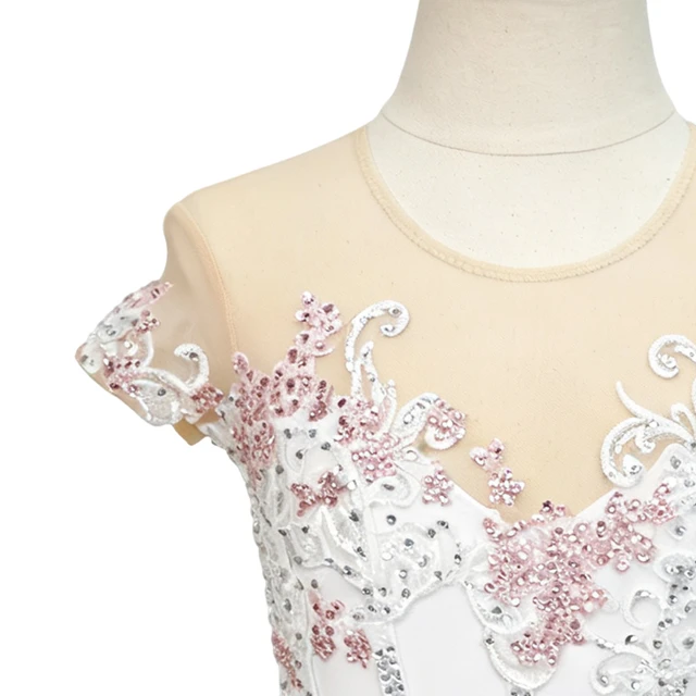 Abito da ballo lirico bianco con strass in pizzo rosa | G030